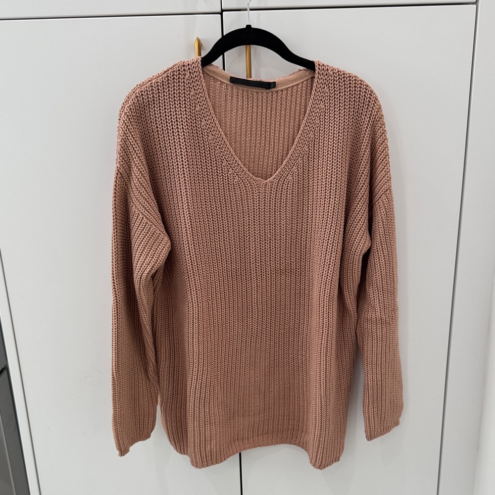 Jenni Kayne V-Neck Sweater - Soft Pink